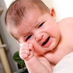 γάμος : μωρό, νεογέννηστο, γέννηση, κλάμα μωρού, κλάμα νεογέννητου - Υπερβολικό κλάμα